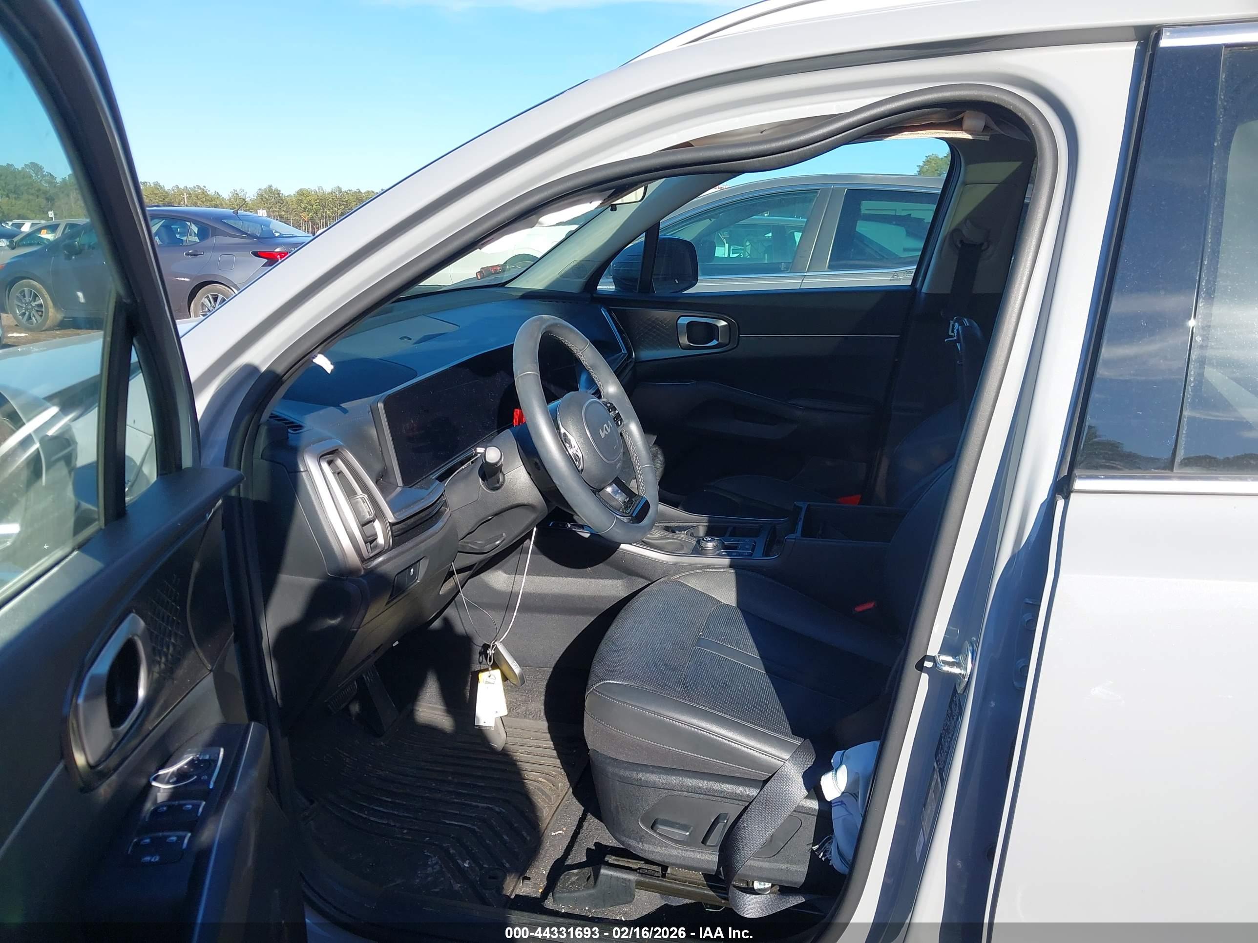 2024 KIA SORENTO S