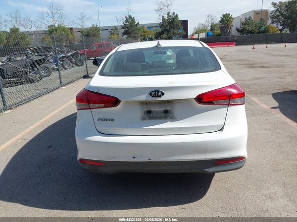 2017 KIA FORTE LX