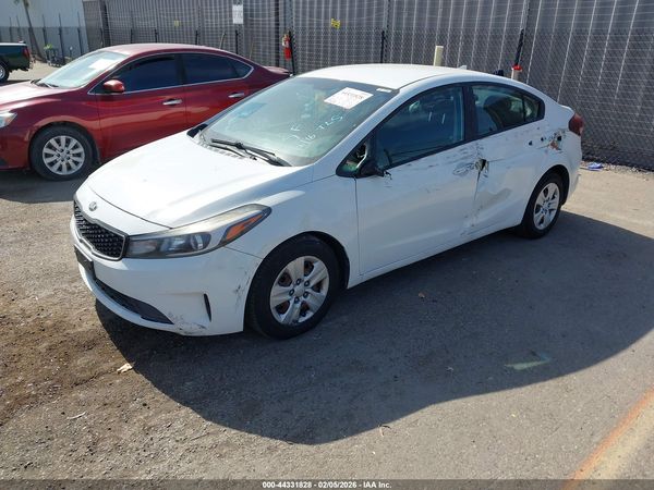2017 KIA FORTE LX