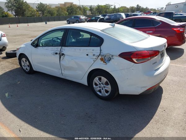 2017 KIA FORTE LX