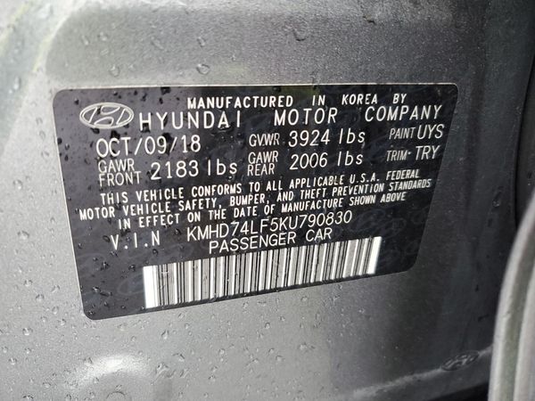 2019 HYUNDAI ELANTRA