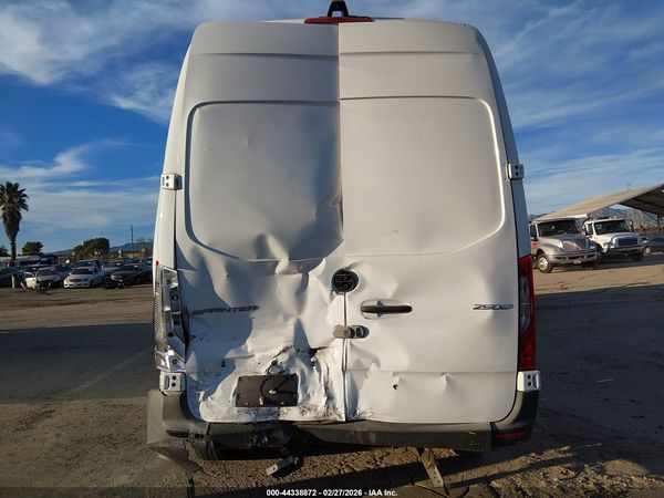 2023 MERCEDES-BENZ SPRINTER 2500