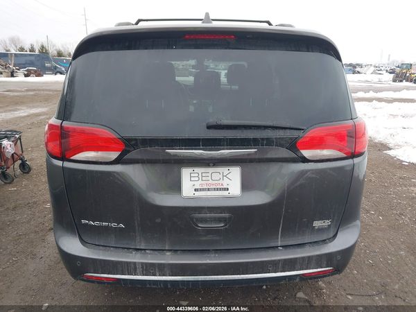 2017 CHRYSLER PACIFICA TOURING-L — I119