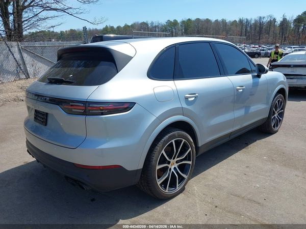 2023 PORSCHE CAYENNE PLATINUM EDITION