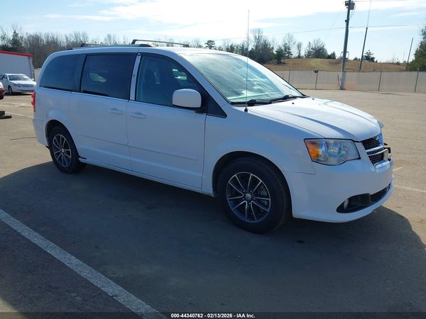2017 DODGE GRAND CARAVAN SXT — I1