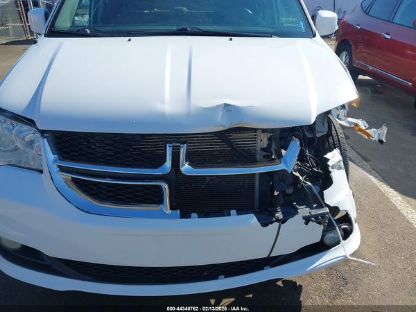 2017 DODGE GRAND CARAVAN SXT — I152