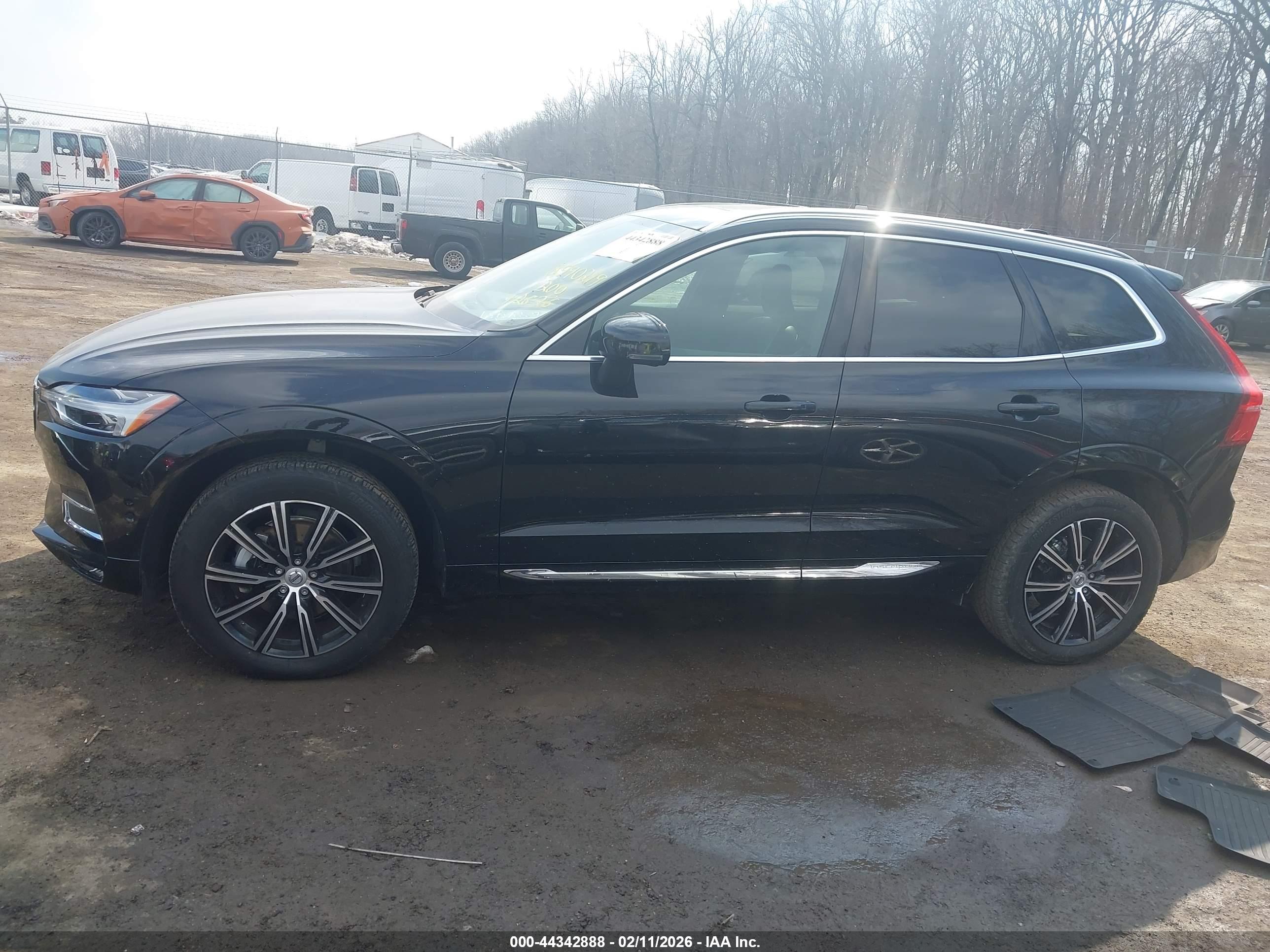 2019 VOLVO XC60 T5 INSCRIPTION
