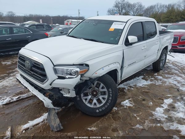 2018 TOYOTA TACOMA SR5 V6