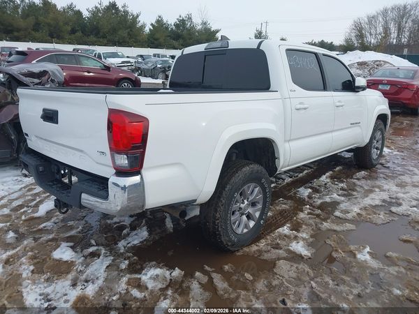 2018 TOYOTA TACOMA SR5 V6