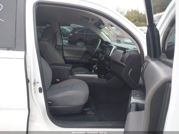 2018 TOYOTA TACOMA SR5 V6