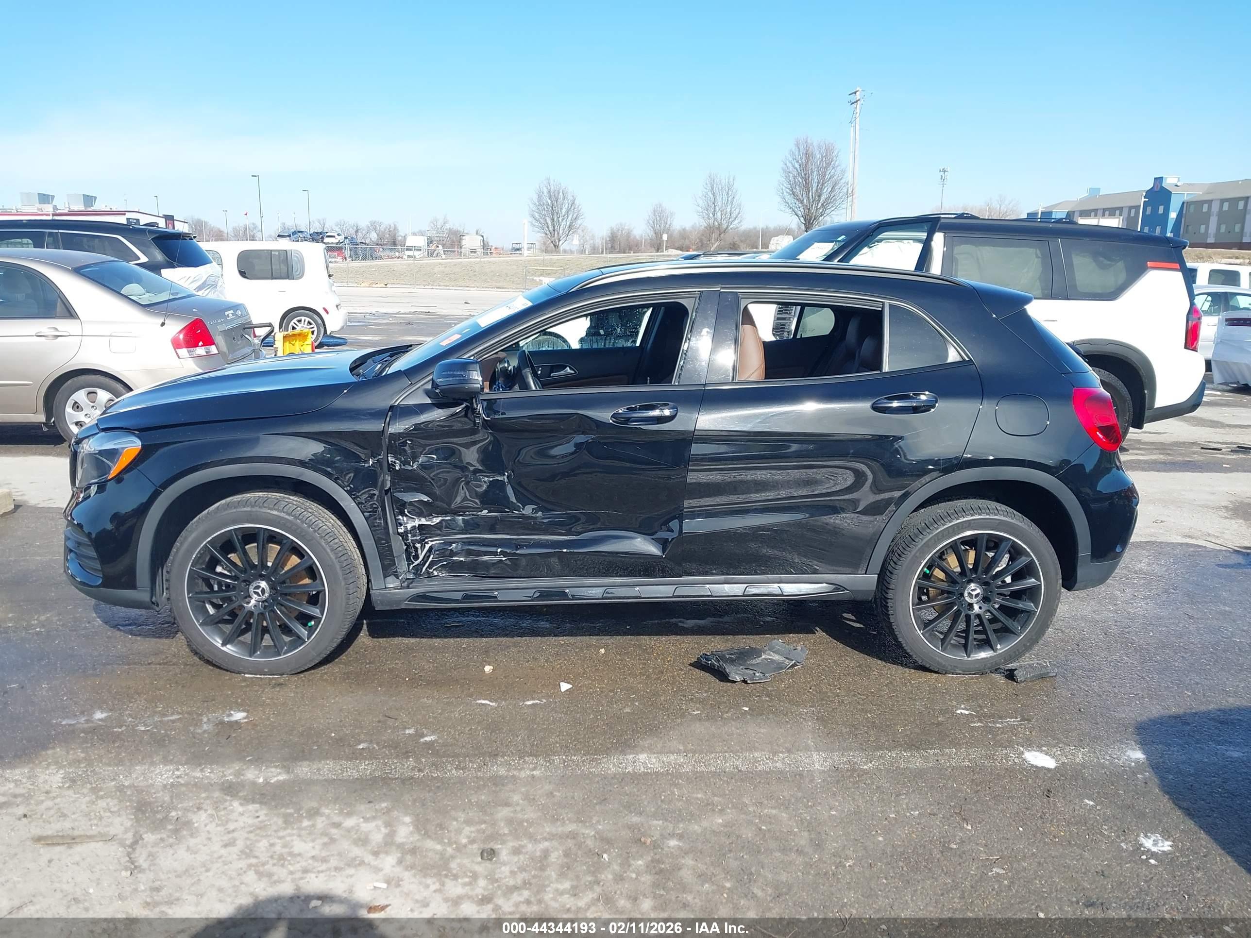 2020 MERCEDES-BENZ GLA 250 4MATIC