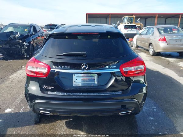 2020 MERCEDES-BENZ GLA 250 4MATIC