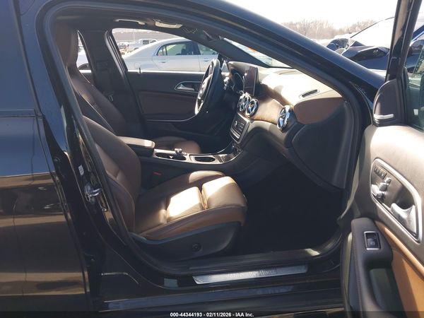 2020 MERCEDES-BENZ GLA 250 4MATIC