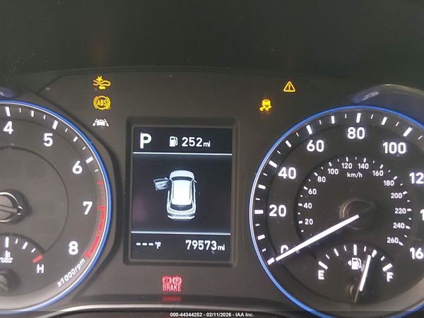 2021 HYUNDAI KONA SE