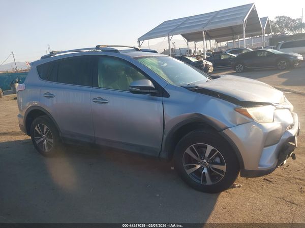 2016 TOYOTA RAV4 XLE