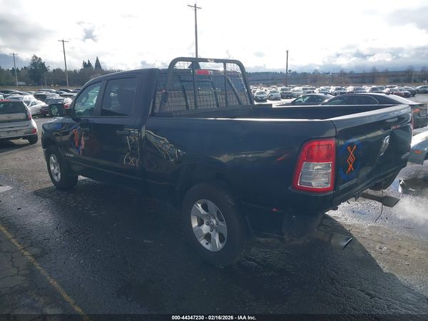 2023 RAM 1500 BIG HORN  4X4 6'4 BOX