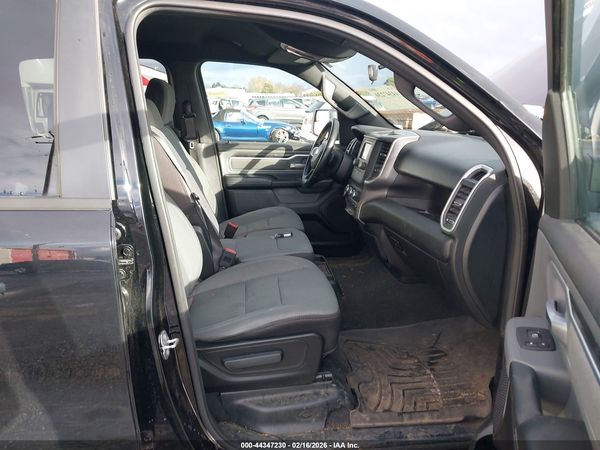 2023 RAM 1500 BIG HORN  4X4 6'4 BOX