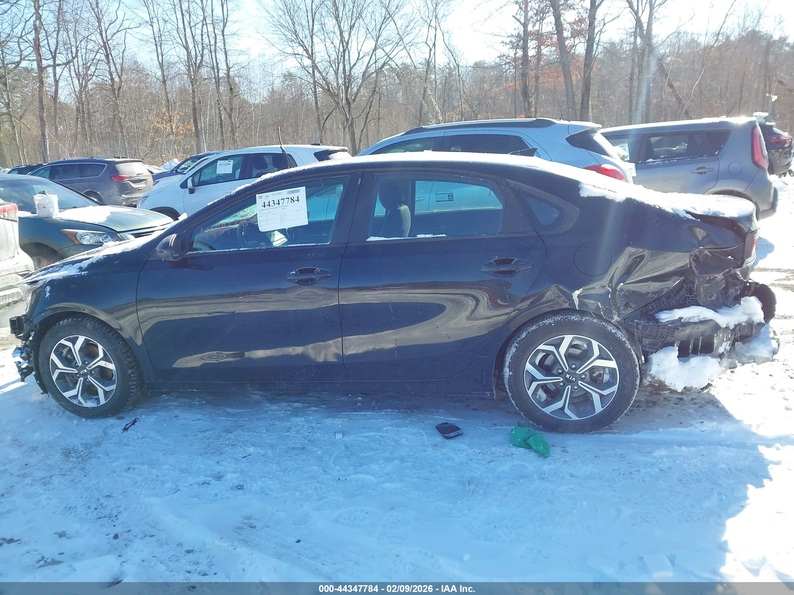 2019 KIA FORTE LXS