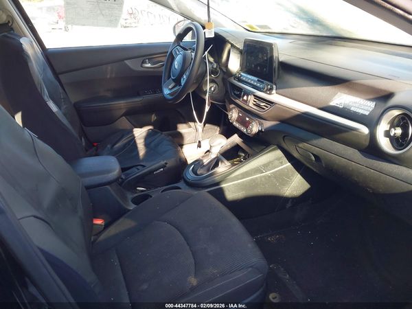 2019 KIA FORTE LXS