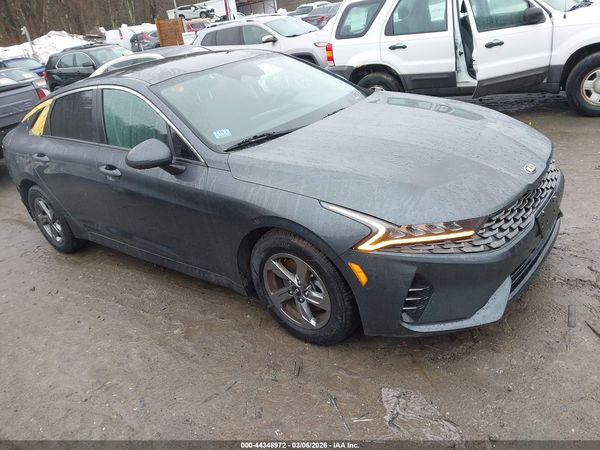 2021 KIA K5 LXS