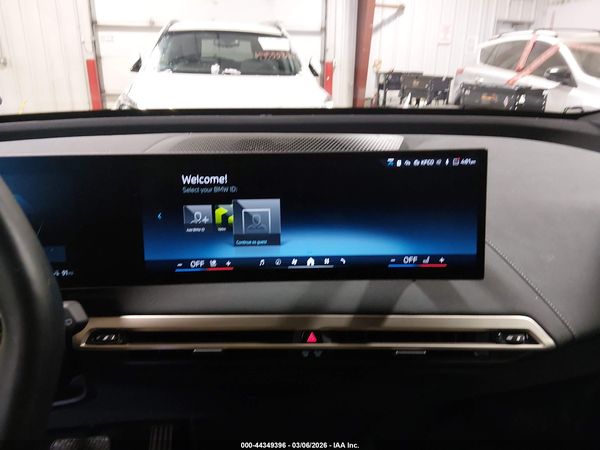2025 BMW IX XDRIVE50