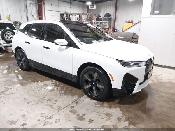2025 BMW IX XDRIVE50