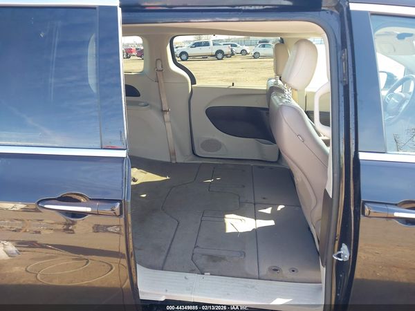 2017 CHRYSLER PACIFICA TOURING-L — I8