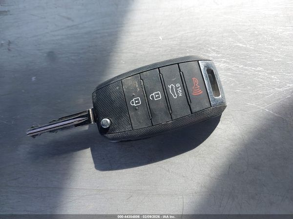 2017 KIA FORTE LX