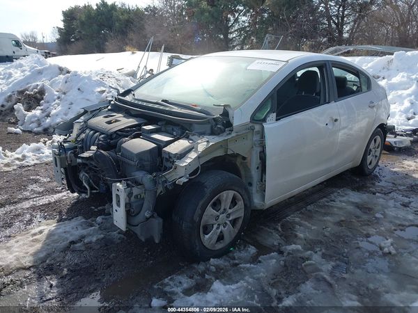 2017 KIA FORTE LX