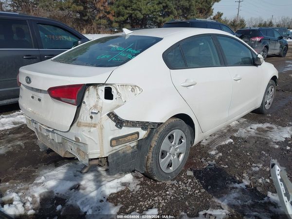 2017 KIA FORTE LX