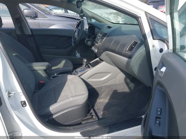 2017 KIA FORTE LX