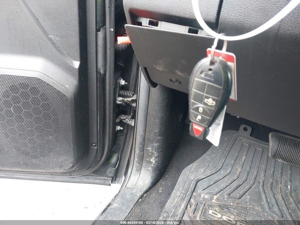 2017 RAM 1500 TRADESMAN  4X4 6'4 BOX