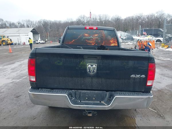 2017 RAM 1500 TRADESMAN  4X4 6'4 BOX