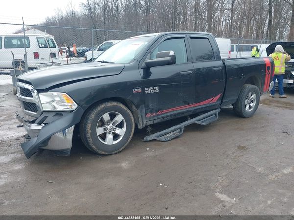 2017 RAM 1500 TRADESMAN  4X4 6'4 BOX