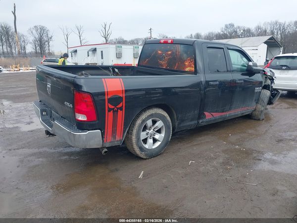 2017 RAM 1500 TRADESMAN  4X4 6'4 BOX