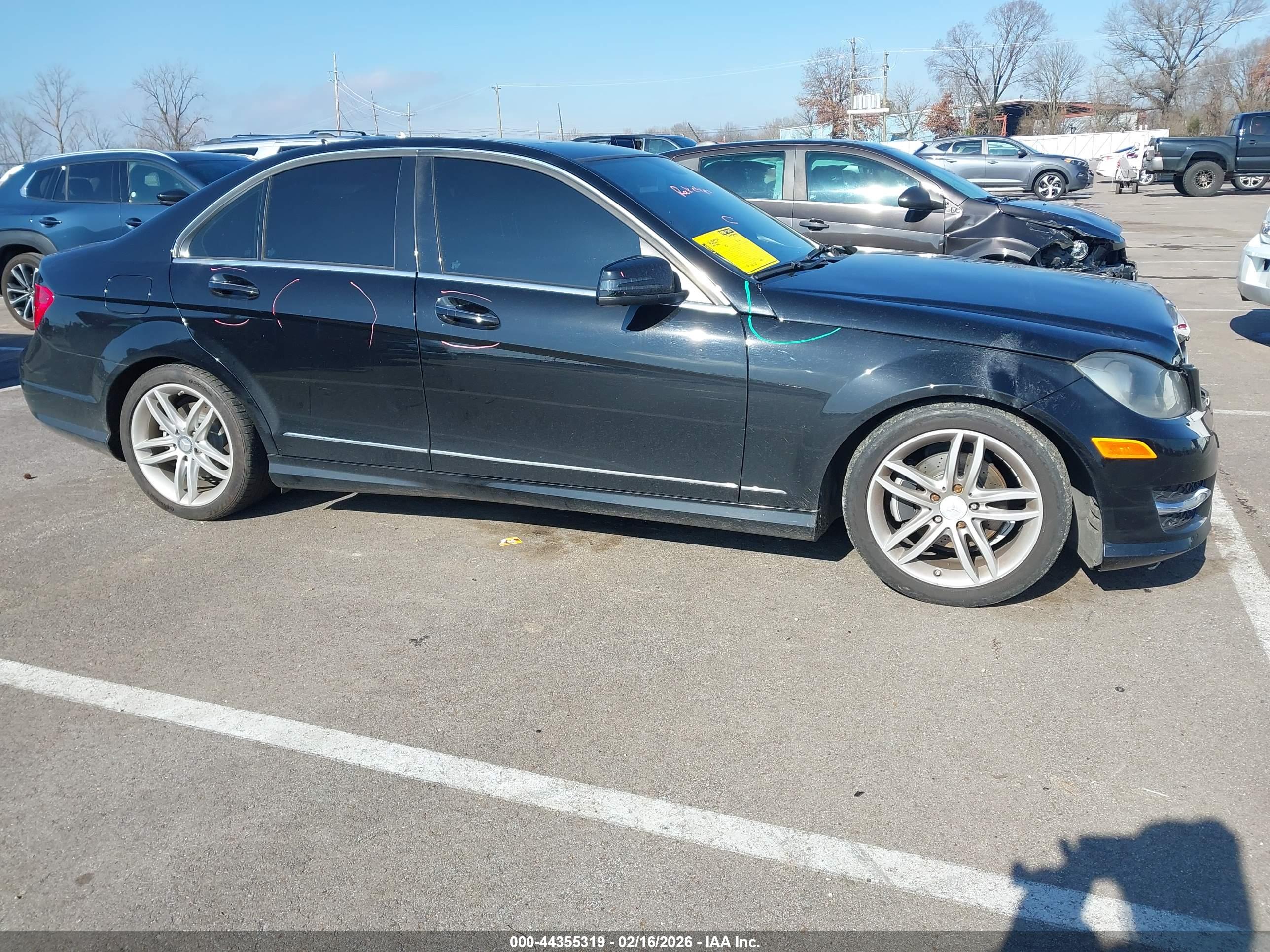 2013 MERCEDES-BENZ C 250 SPORT