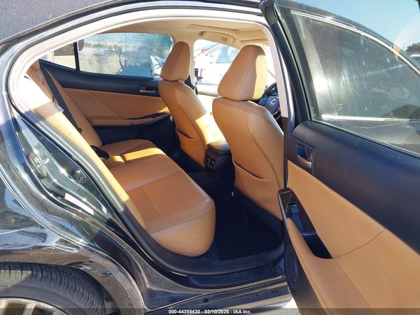 2017 LEXUS IS 200T