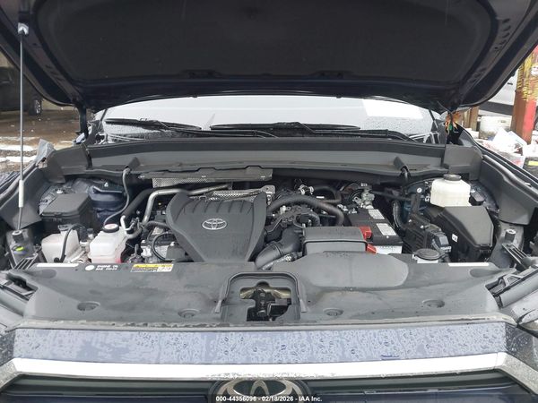 2025 TOYOTA GRAND HIGHLANDER XLE