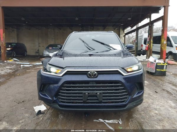 2025 TOYOTA GRAND HIGHLANDER XLE