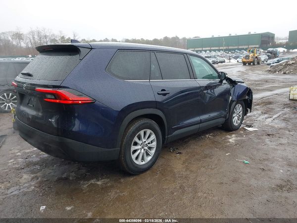 2025 TOYOTA GRAND HIGHLANDER XLE
