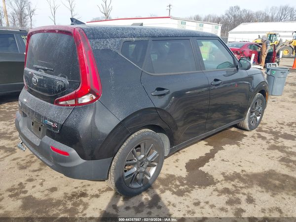 2021 KIA SOUL S