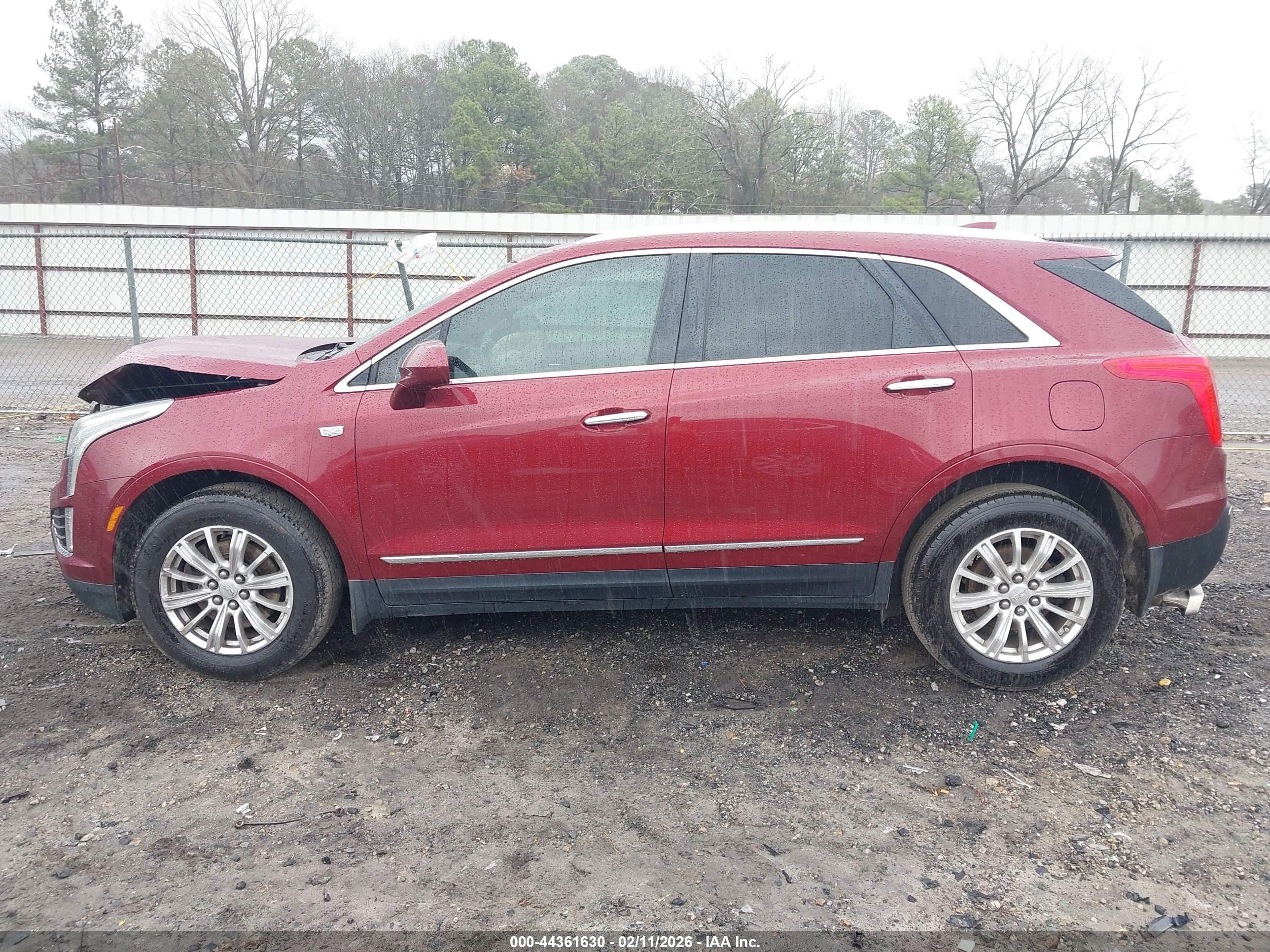 2017 CADILLAC XT5 STANDARD