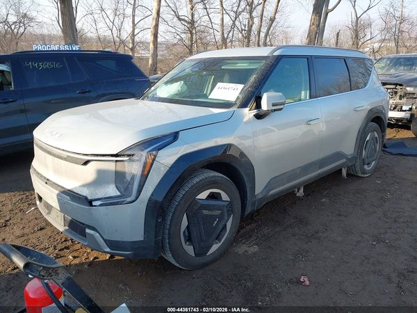 2024 KIA EV9 LAND