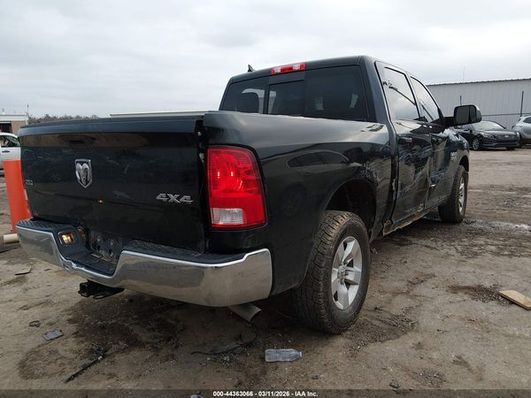 2023 RAM 1500 CLASSIC SLT  4X4 5'7 BOX