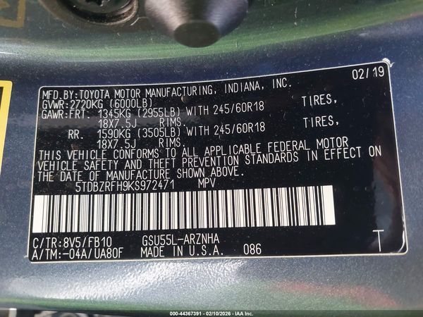 2019 TOYOTA HIGHLANDER LE