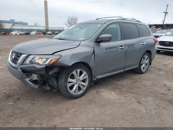 2018 NISSAN PATHFINDER SL