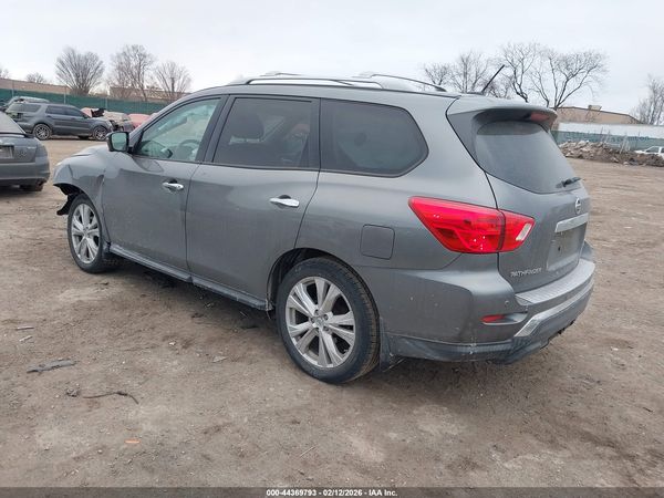 2018 NISSAN PATHFINDER SL