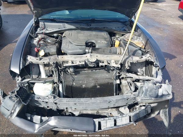 2014 DODGE CHARGER SE