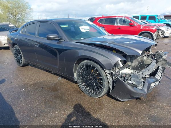 2014 DODGE CHARGER SE