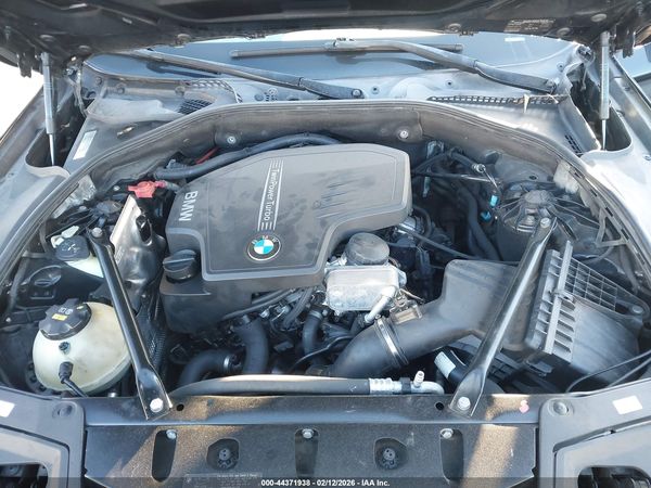 2015 BMW 528I